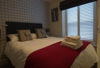 Masons Freehouse allows 18 year olds to book a room