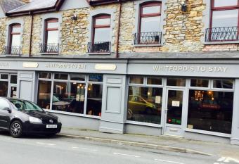 Nik The Greek allows 18 year olds to book a room