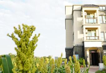                    Guang Yuan B&B has Balcony rooms