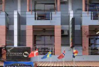 Baantonkhaokata Hotel has Balcony rooms