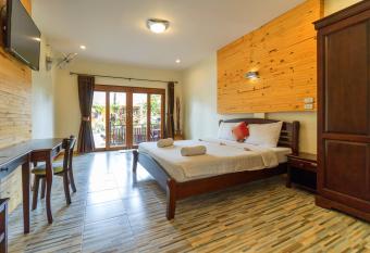 The Bulin Residence has Balcony rooms