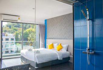 Wake Up Aonang Hotel- SHA EXTRA PLUS has Balcony rooms