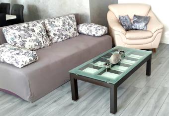 Versi has Balcony rooms