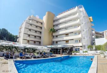 Apartamentos Ponent has Balcony rooms