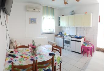 Apartments Rubin has Balcony rooms