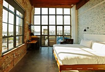 Wythe Hotel allows 18 year olds to book a room