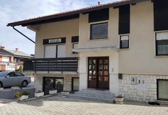 Apartma Rodica has Balcony rooms