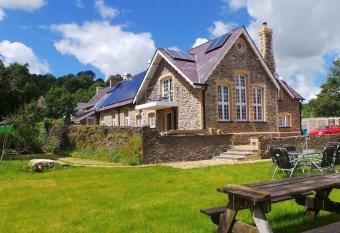 Old School B & B has Balcony rooms