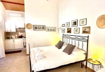 Casale del Farfa House has Balcony rooms