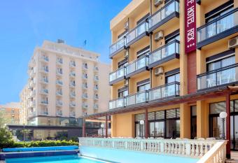 Rex Residence Hotel has Balcony rooms