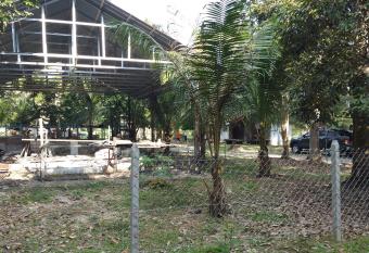 Chalet Kampong Semawar has Balcony rooms