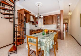 Lantern apartments has Balcony rooms