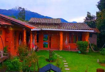 Kalera Wasi has Balcony rooms