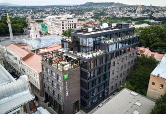 ibis Styles Tbilisi Center has Balcony rooms