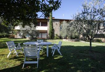 Villa Gallorosso has Balcony rooms