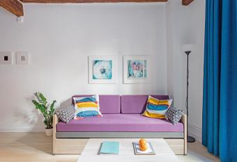 UNIK. Apartments Valencia has Balcony rooms