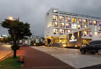 Hotel Stay Interview Jeju allows 18 year olds to book a room