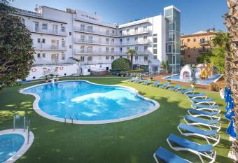 GHT Balmes, Hotel-Aparthotel&SPLASH has Balcony rooms