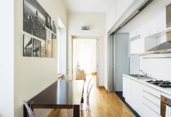 viaRusconi10 - byMyHomeinComo allows 18 year olds to book a room