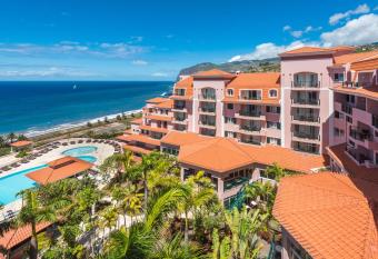 Pestana Royal All Inclusive Ocean & Spa Resort allows 18 year olds to book a room