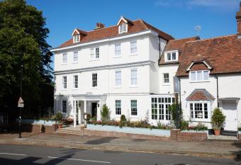 The Georgian, Haslemere, Surrey allows 18 year olds to book a room
