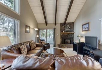 12 Tennis Village has Balcony rooms