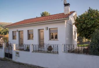 Casa do Penedo has Balcony rooms