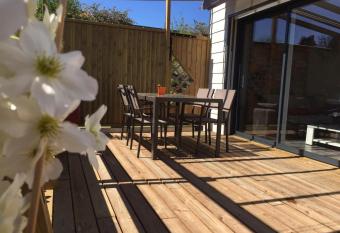 Maison Landreau has Balcony rooms