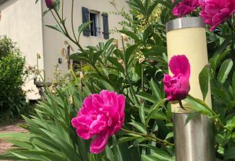 Chambre d  h  tes La Jonch  re has Balcony rooms