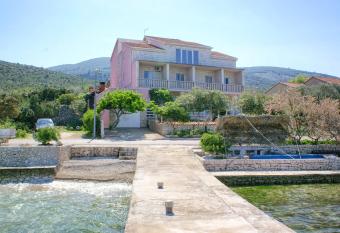 Apartments by the sea Kneza, Korcula - 167 has Balcony rooms