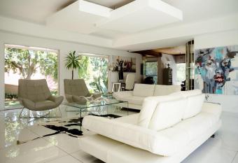 Luxury Upmarket Guesthouse 20 on 4th allows 18 year olds to book a room