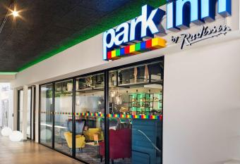 Park Inn By Radisson Hasselt allows 18 year olds to book a room