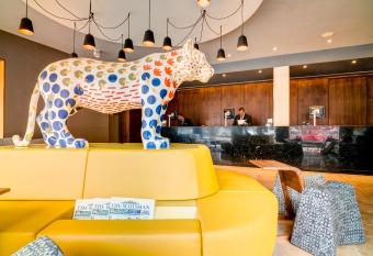 Apex City of Edinburgh Hotel allows 18 year olds to book a room