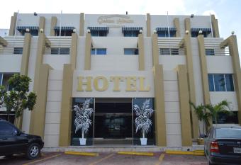 Golden House Hotel & Convention Center allows 18 year olds to book a room