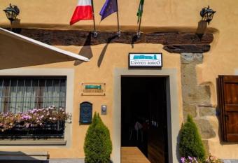 L Antico Borgo has Balcony rooms