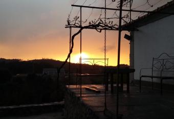 Albergue Casa do Sard  o has Balcony rooms