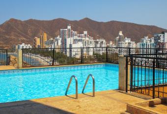Penon Del Rodadero has Balcony rooms
