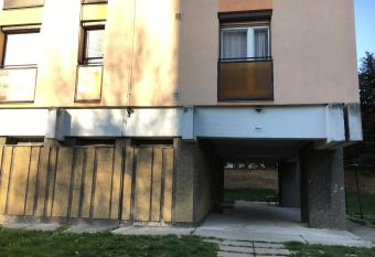 Hetedik Apartman allows 18 year olds to book a room