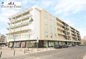 Parque dos Pastores has Balcony rooms
