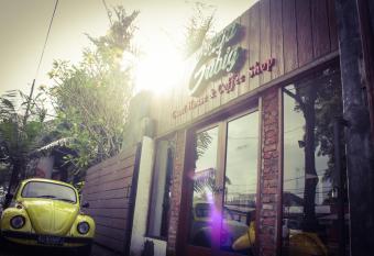 Griya Gribig Guest House RedPartner has Balcony rooms