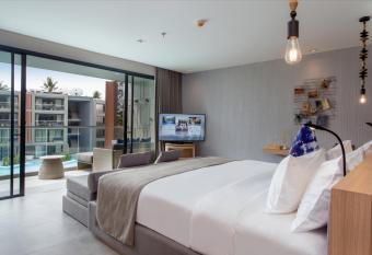 La Vela Khao Lak - SHA Extra Plus has Balcony rooms