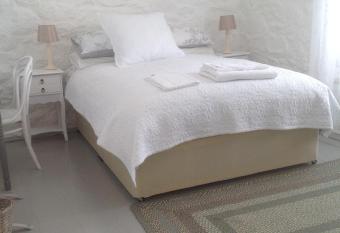 The Old Post House B&B allows 18 year olds to book a room