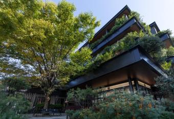 TRUNK (HOTEL) has Balcony rooms