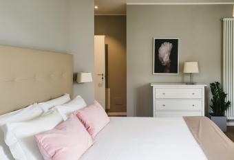 Rota Apartments allows 18 year olds to book a room