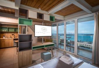 Infinity City Boutique Hotel has Balcony rooms