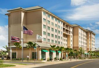 Embassy Suites by Hilton Oahu Kapolei allows 18 year olds to book a room