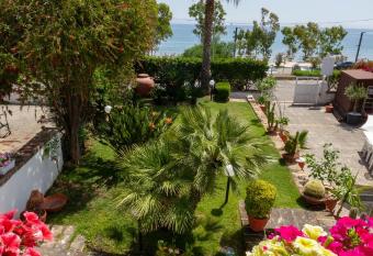 B&B L ORIZZONTE has Balcony rooms