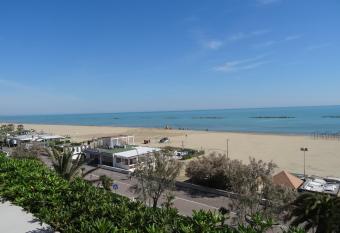 Pescara House has Balcony rooms