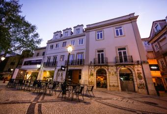 De Pedra e Sal Hostel & Suites has Balcony rooms