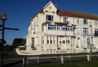 5 Littlestone allows 18 year olds to book a room